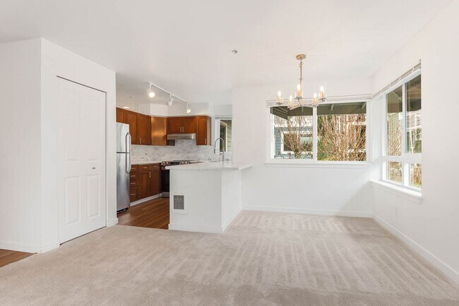 Building Photo - Welcome to Cambria Hills!