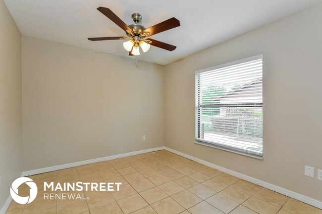 Building Photo - 3057 Riverhead Dr