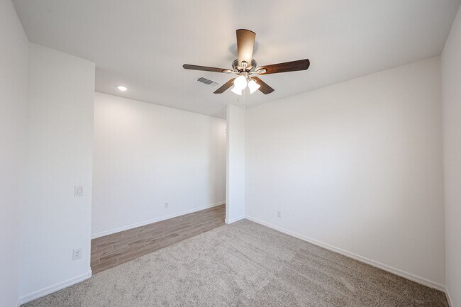 Building Photo - Modern Mountainside Living: Stunning New 4-Bedroom Home in Estrella Crossing! 3 CAR GARAGE!