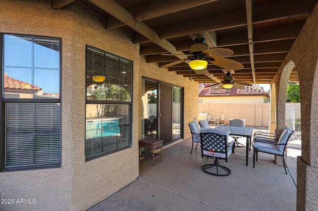 Building Photo - 5440 W Beryl Ave