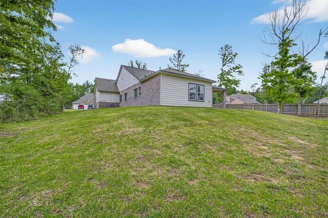 Building Photo - 18203 Samie Nell Ct