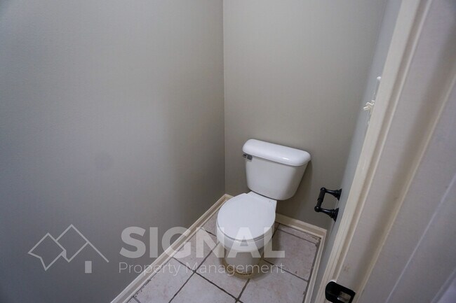 Building Photo - 112 Timberleaf Cir