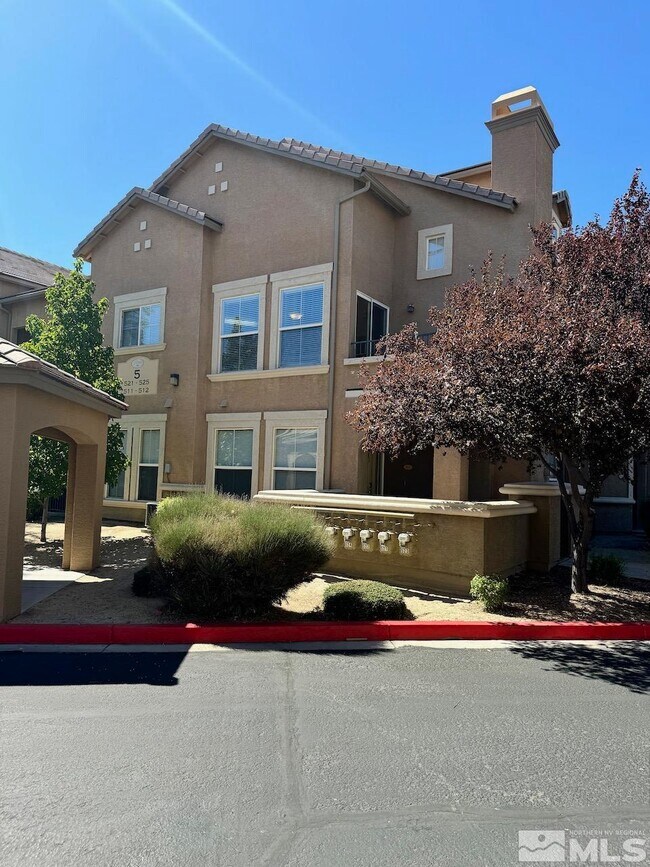 Building Photo - 1325 S Meadows Pkwy