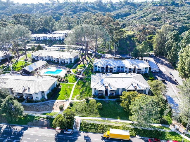 Building Photo - 1650 S El Camino Real