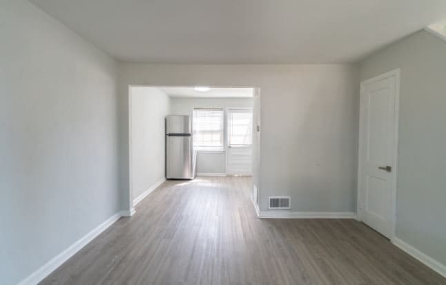 Building Photo - 124 Yorke St
