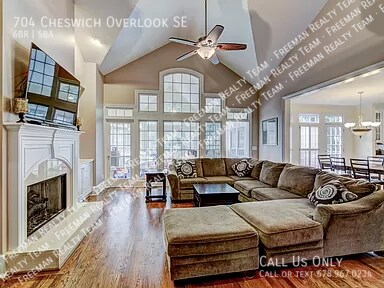 Building Photo - 704 Cheswich Overlook SE