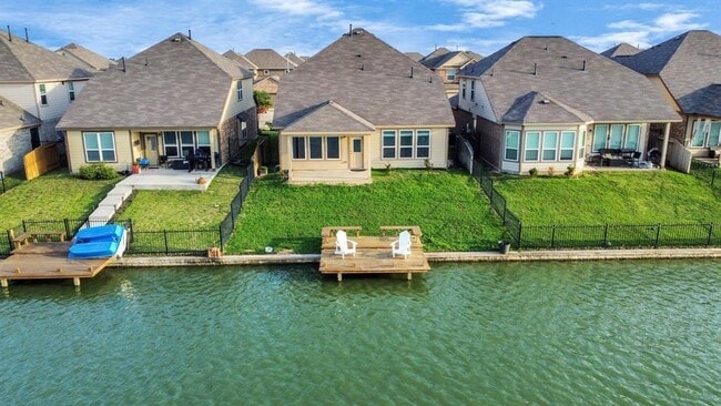 Building Photo - 24814 Puccini Pl