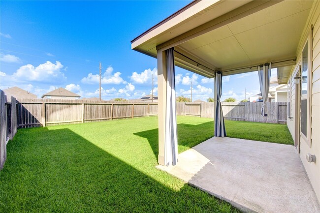 Building Photo - 3566 Paganini Pl