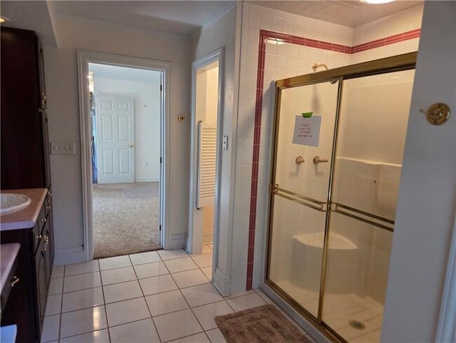 Building Photo - 111 Saddle Brook Cir