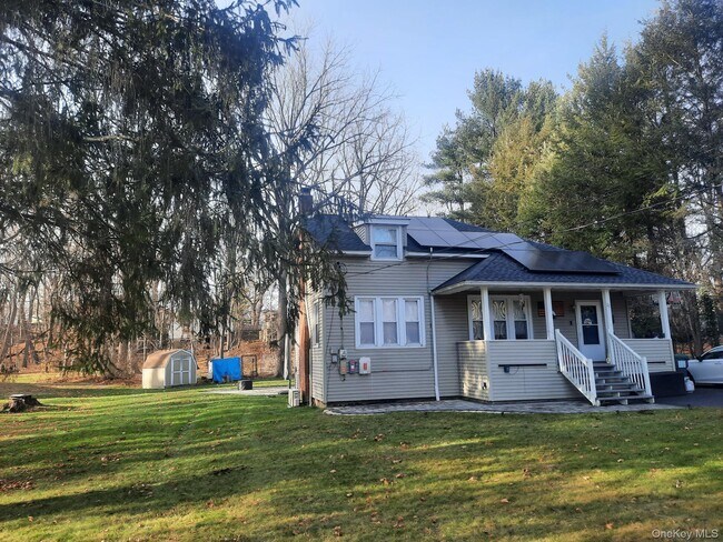 Building Photo - 23 Valley Ave