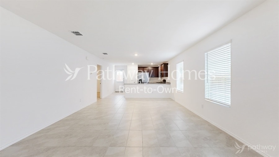 Building Photo - 8809 Red Fox Trl