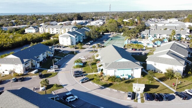 Building Photo - 455 US-19 ALT