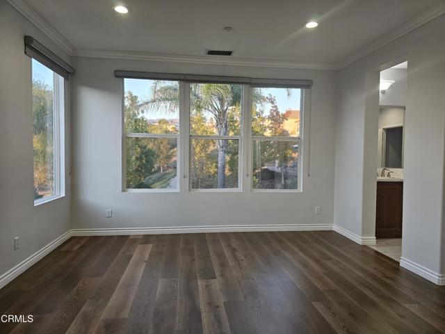 Building Photo - 7454 Chanteclair Ct