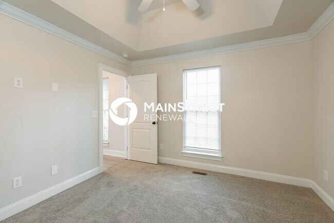 Building Photo - 3 Bedroom Pet-Friendly Home in HAYDEN, AL with Main Street Renewal