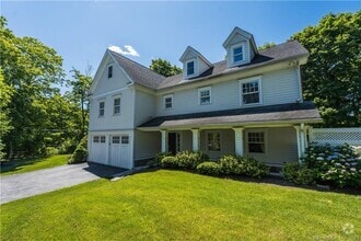Building Photo - 176 Valley Rd