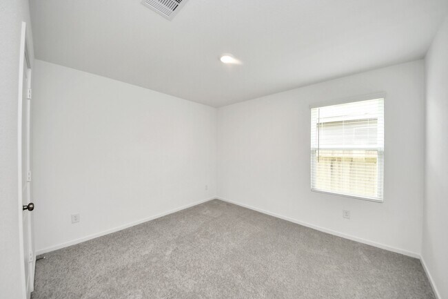 Building Photo - 311 Brandi Dr