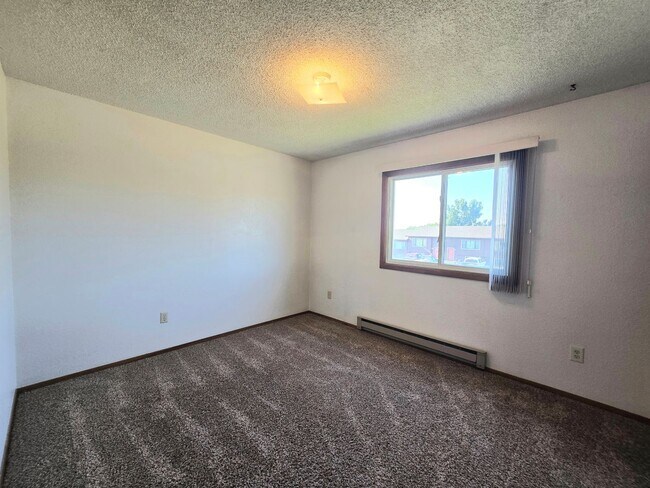 Building Photo - 251-259 Westchester Sq S