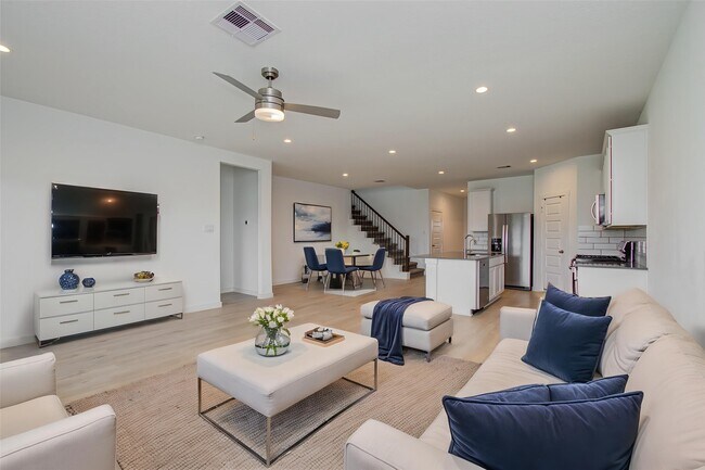 Building Photo - 3106 Langley Bnd Ln