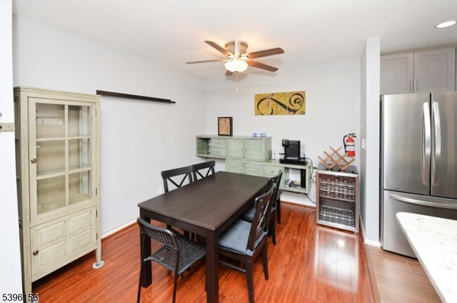 Building Photo - 199 Bergen Turnpike