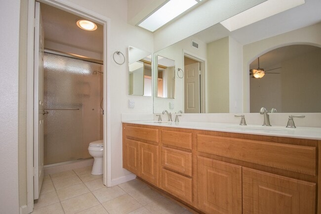 Building Photo - Lovely 3+BR Single-Story Carlsbad Home With AC & Skylights!!