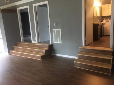 Building Photo - 25802 Beaver Run Dr