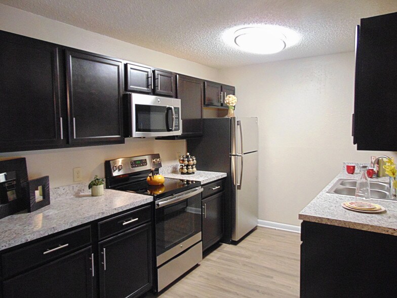 Lake Brandt Apartments 2403 Lake Brandt Pl Greensboro NC 27455