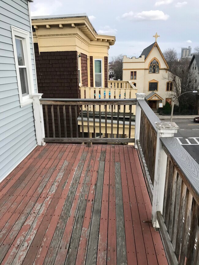 Building Photo - 7 Harvard Ter