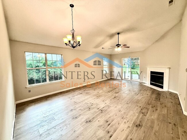 Building Photo - 122 Sunset Ridge