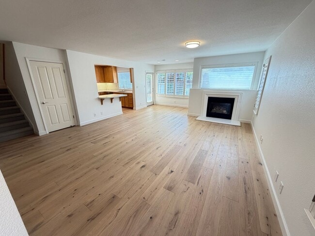 Building Photo - 4 Bed 3 Bath In The Bridges, San Ramon