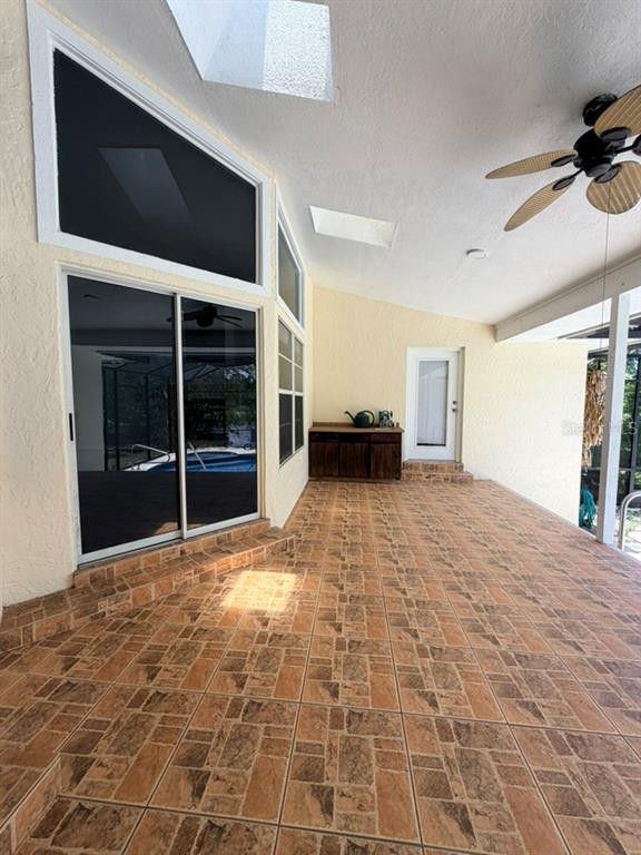 Building Photo - 1207 Almond Tree Ct