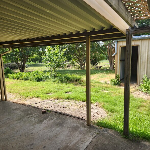 Building Photo - 6825 County Rd 527