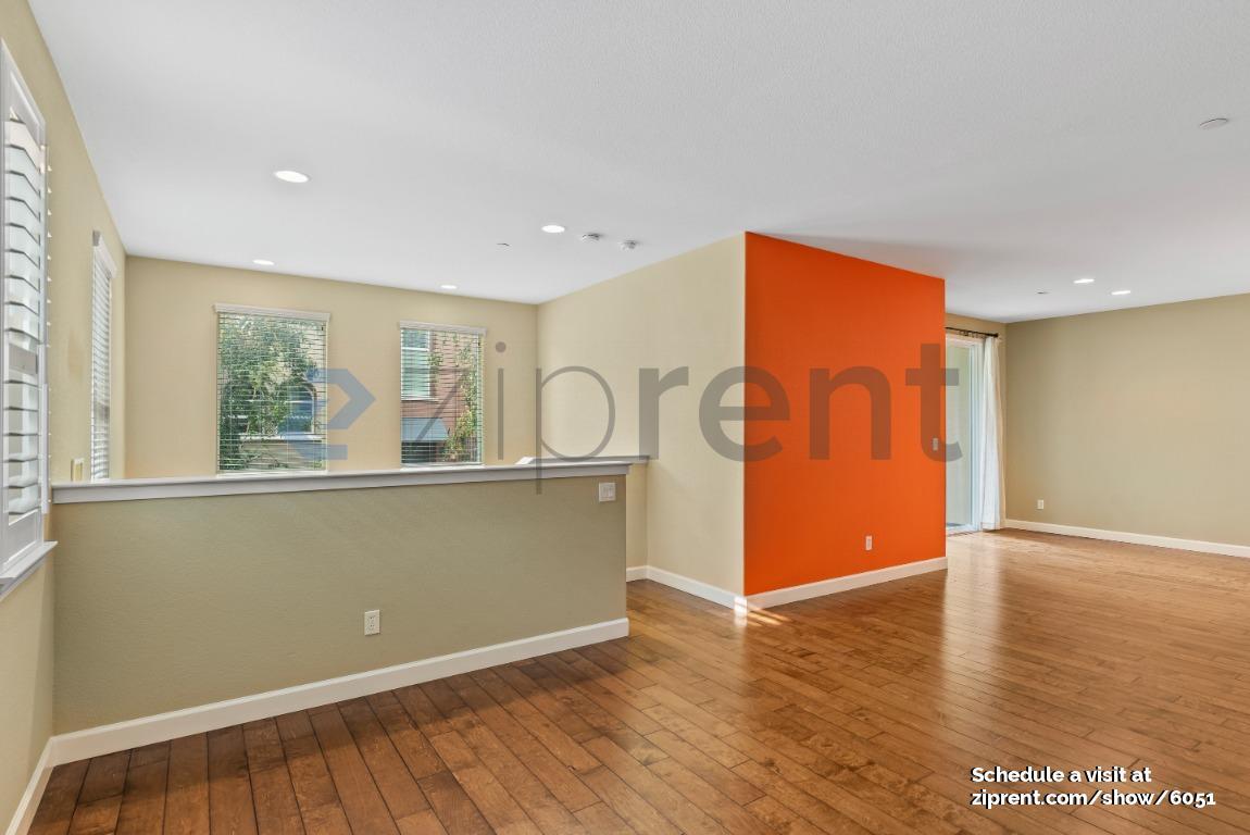 Building Photo - 937 Glen Valley Terrace