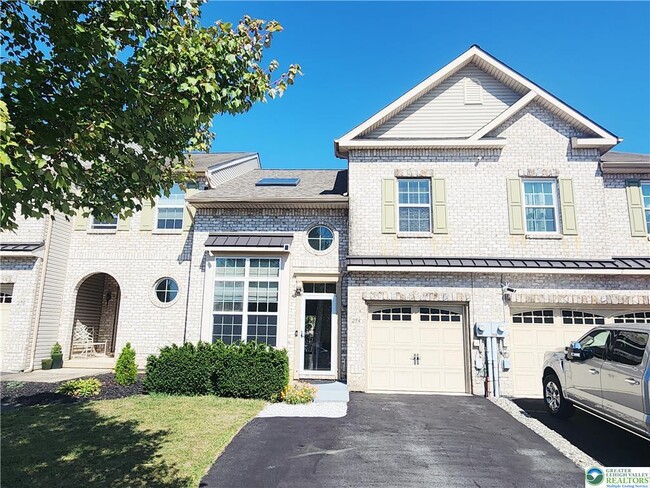 Primary Photo - 254 Blue Sage Dr
