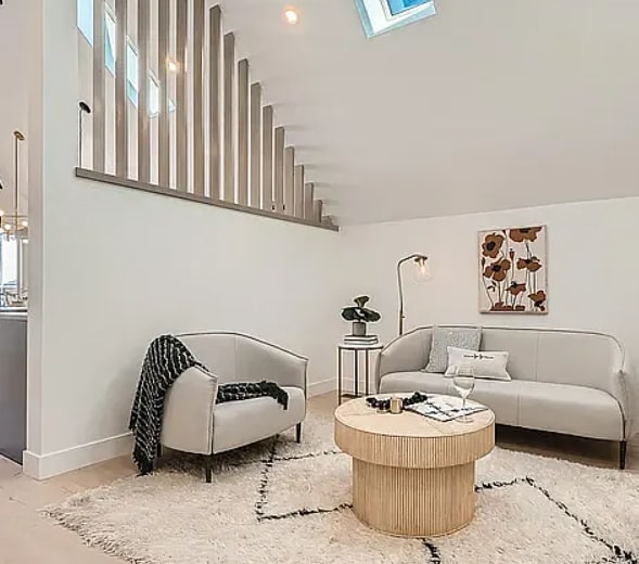 Building Photo - 1111 S Dahlia St