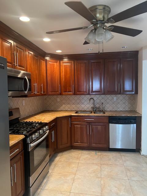 Building Photo - 1172 E 73rd St