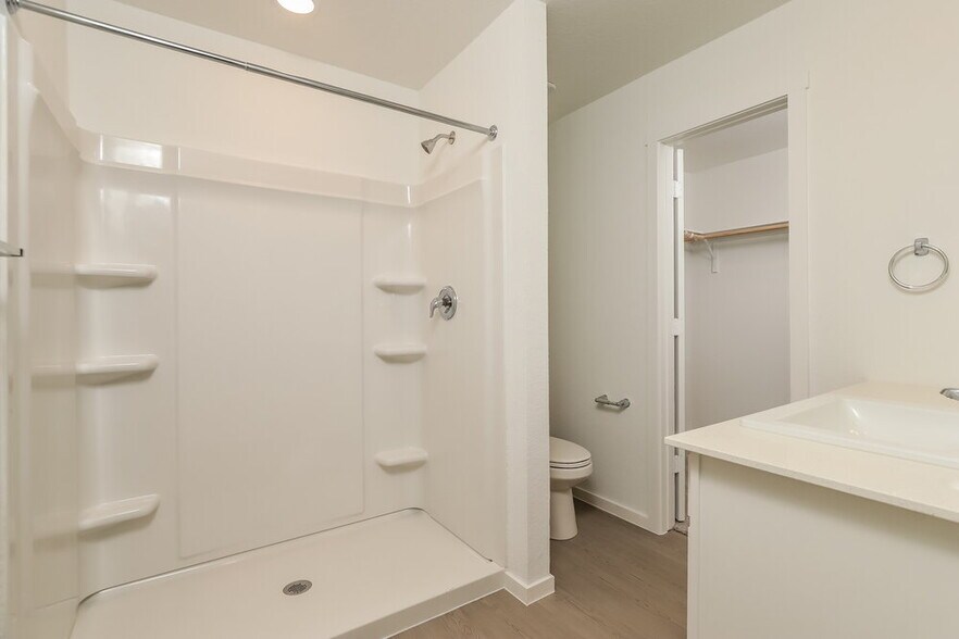 Building Photo - 1850 Musk Rose