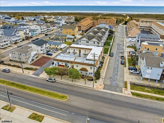 Building Photo - 4224 W Brigantine Ave