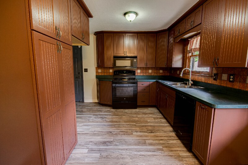 Building Photo - 1575 Northdale Rd