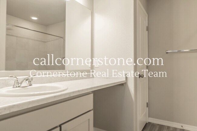 Building Photo - 4215 Samaritan Lp