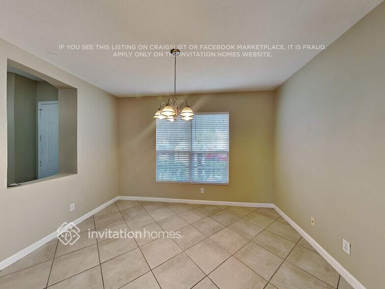 Building Photo - 551 Cressa Cir