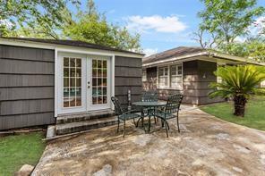 Building Photo - 4629 Cedar Oaks Ln