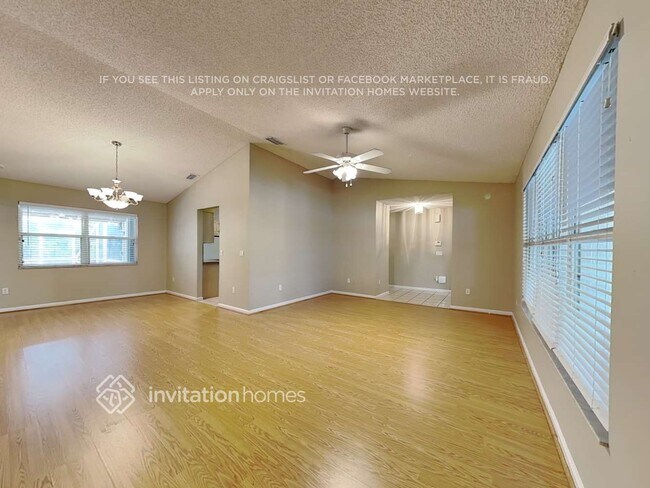 Building Photo - 157 Waterway Rd