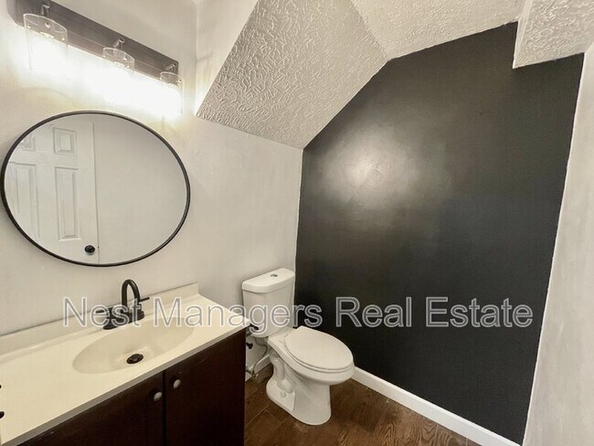 Building Photo - 418 Watergap Dr