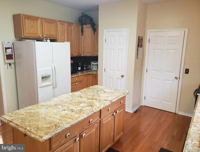 Building Photo - 138 Megan Dr