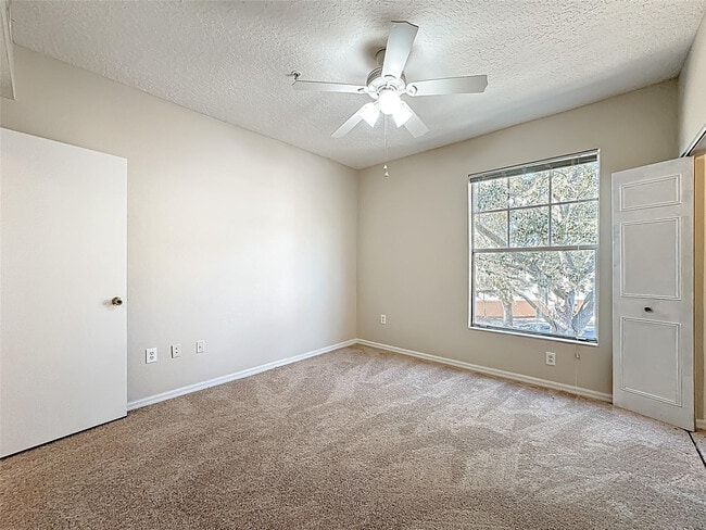 Building Photo - 5560 Metrowest Blvd