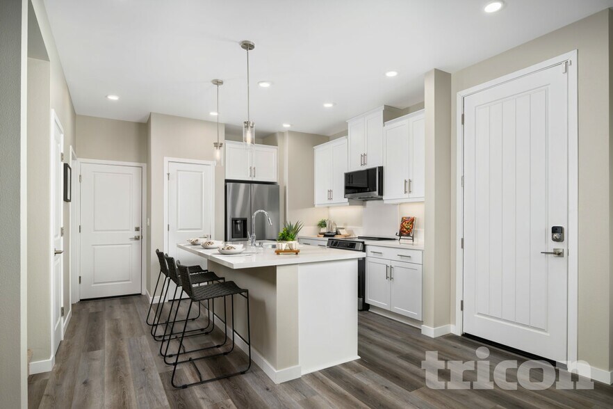 Building Photo - 10599 Barrena Lp