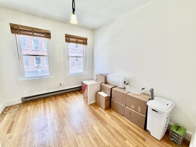 Building Photo - 162 Endicott St