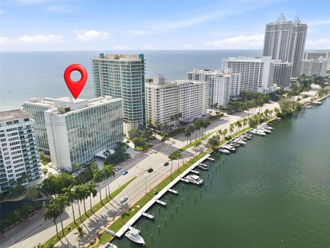 Building Photo - 5055 Collins Ave