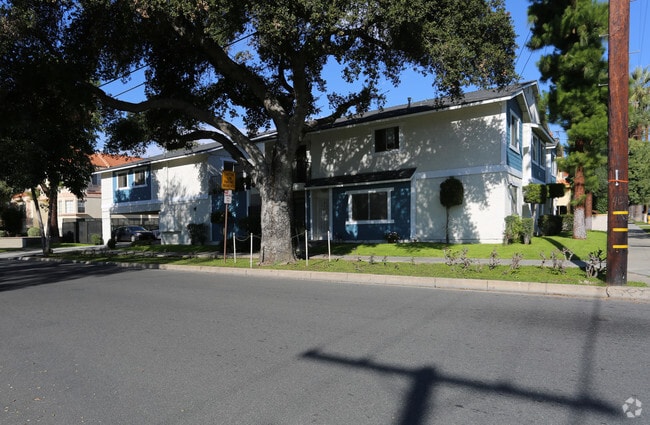 521 E Live Oak Ave. - 521-523 E. Live Oak Avenue