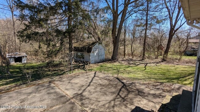 Building Photo - 412 Griffin Pond Rd